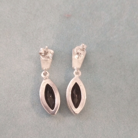Silver earrings - Picture 3 of 4